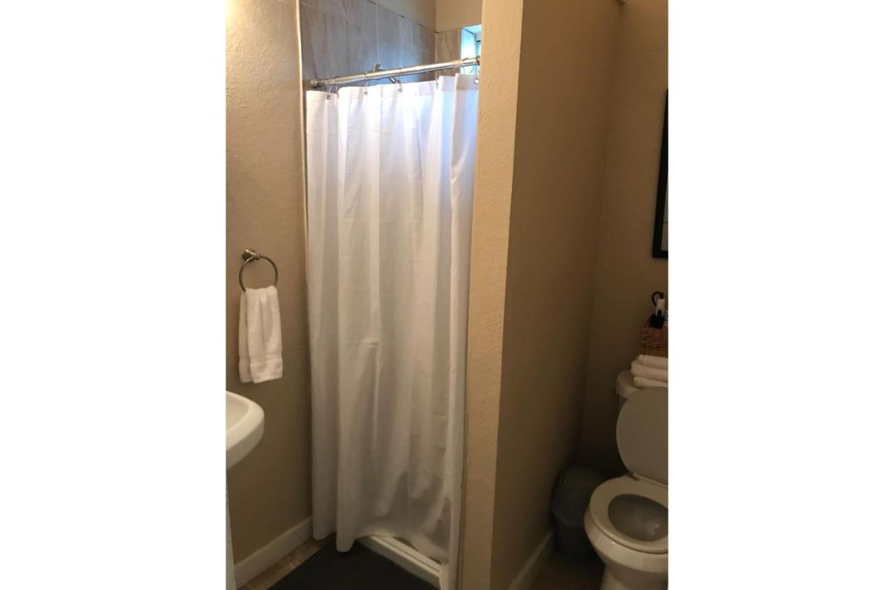 Douglas Way Remodeled House Near Downtown 1Ba/1Ba San Antonio Exterior photo